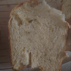 ホームベーカリーで作る⭐ココナッツミルク食パン